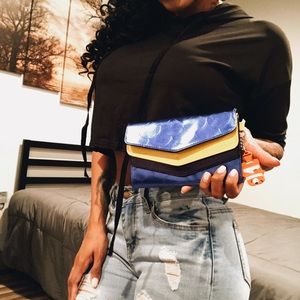 NWOT Hot Topic Finding Nemo, Dory Purse